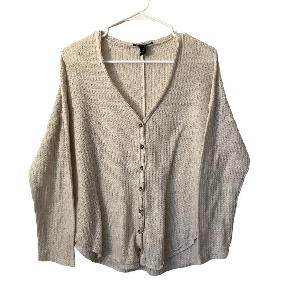 Forever 21 knit button down waffle knit sweater comfortable classic minimalistic